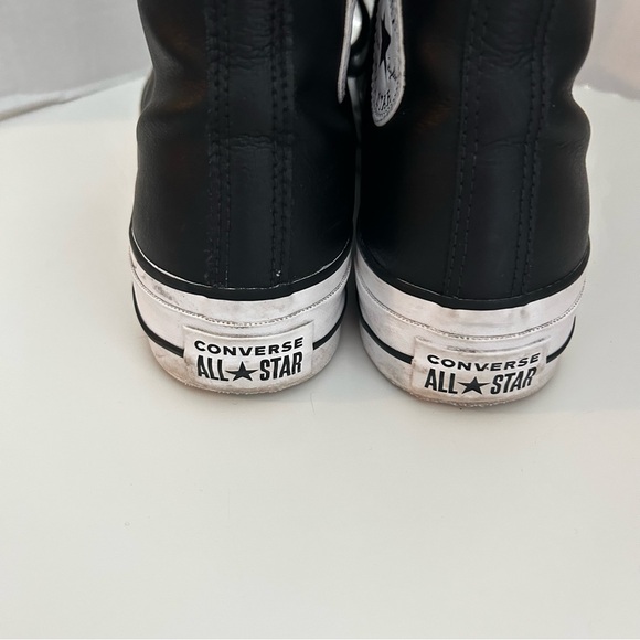 Converse Women's Leather High Top Sneakers Size 9 - Picture 3 of 12